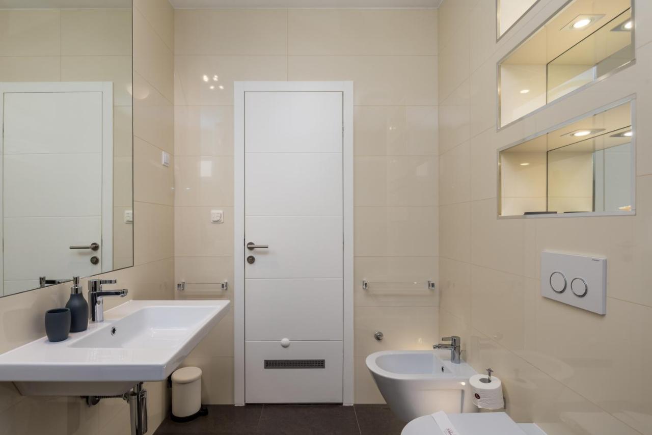 Apartment Mara Opatija With Rooftop Swimming Pool Ičići 外观 照片